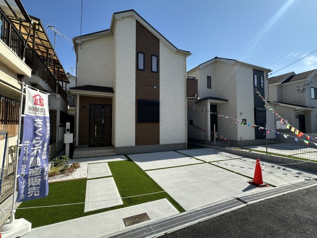 明石市魚住町中尾　新築戸建A号棟の外観