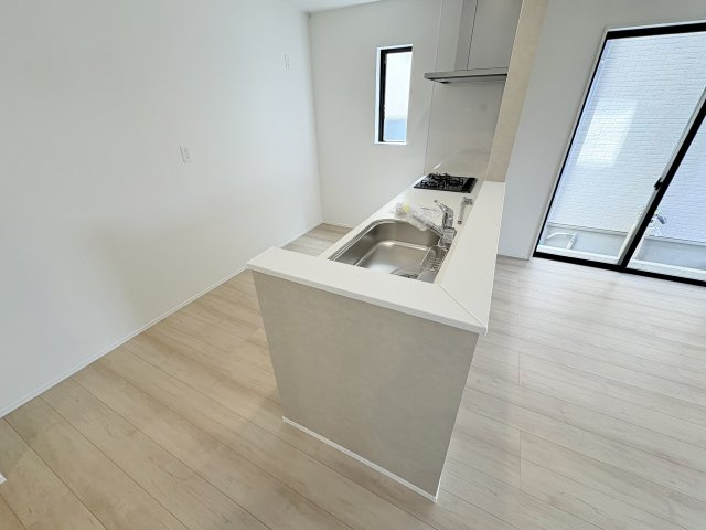 明石市魚住町中尾　新築戸建A号棟のキッチン