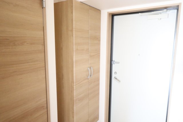 コートシャインの玄関