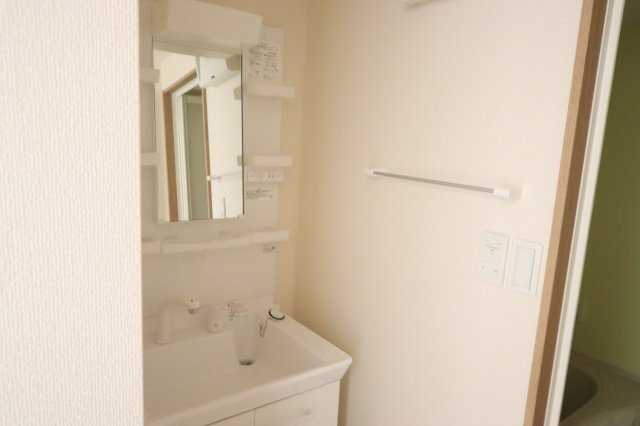 コートシャインの洗面所