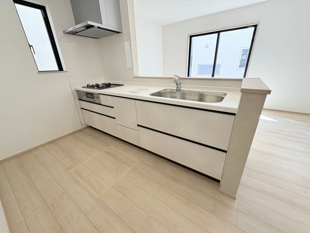 明石市魚住町中尾　新築戸建B号棟のキッチン