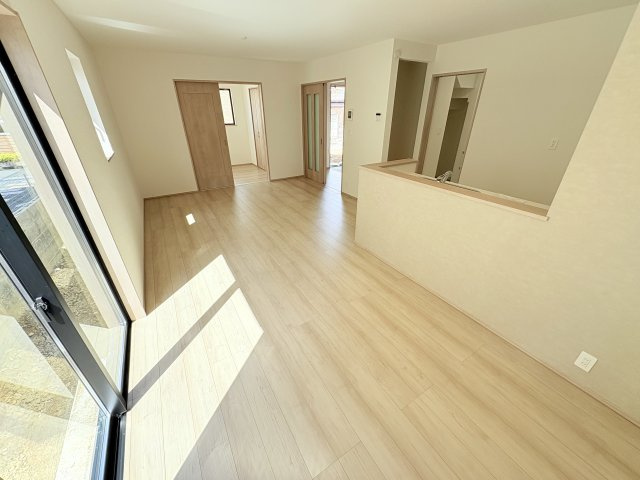 明石市魚住町中尾　新築戸建B号棟の居間・リビング