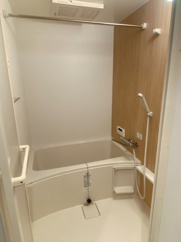 【浴室】 | KentoLily 高宮 | 別号室の写真になります。現況優先。
