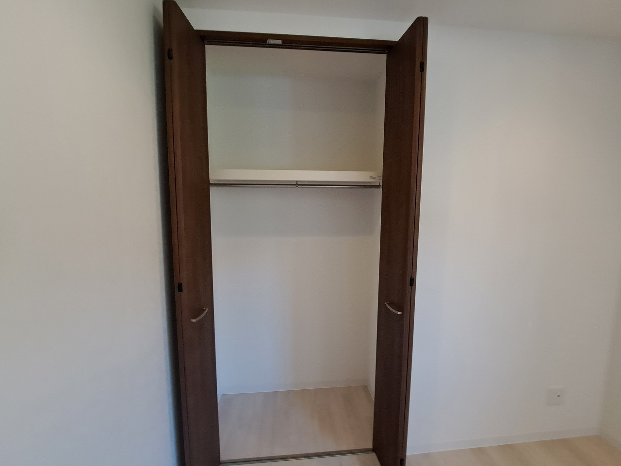 ＧＲＯＯＶＥ上甲子園レジデンスの収納