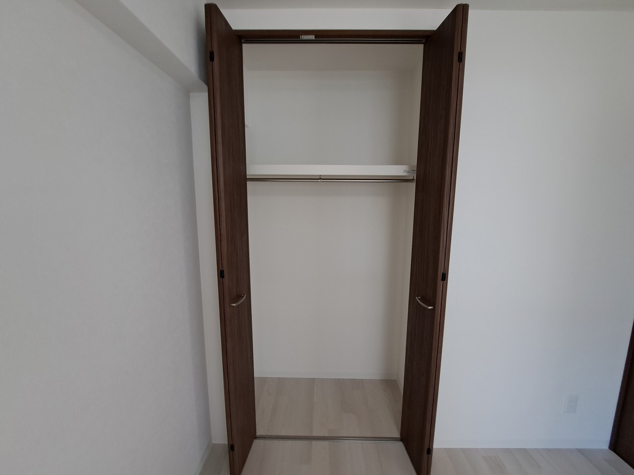 ＧＲＯＯＶＥ上甲子園レジデンスの収納