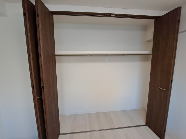 ＧＲＯＯＶＥ上甲子園レジデンスの収納