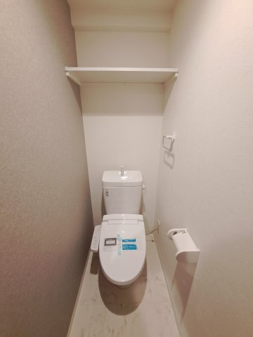 ＧＲＯＯＶＥ上甲子園レジデンスのトイレ