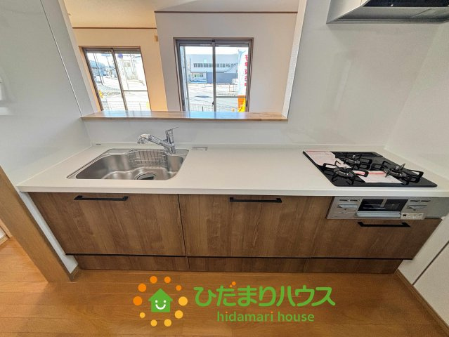 加須市久下1期　中古一戸建てのキッチン