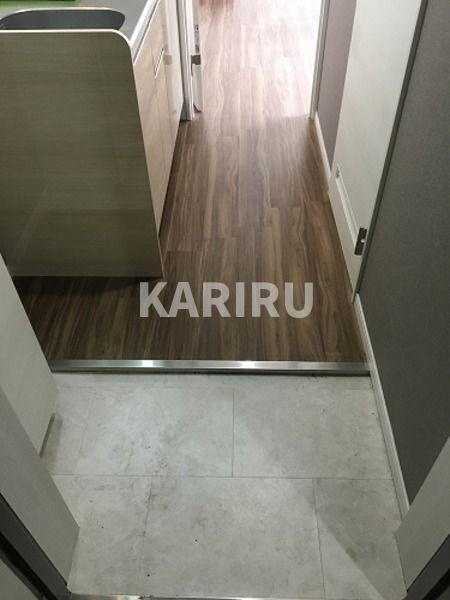 ドゥエリング神路の玄関