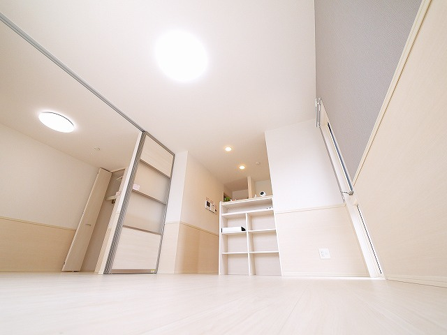 四季の風の内装|ゆったり過ごせるリビングです