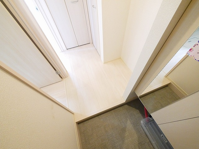 四季の風の玄関|明るい玄関です