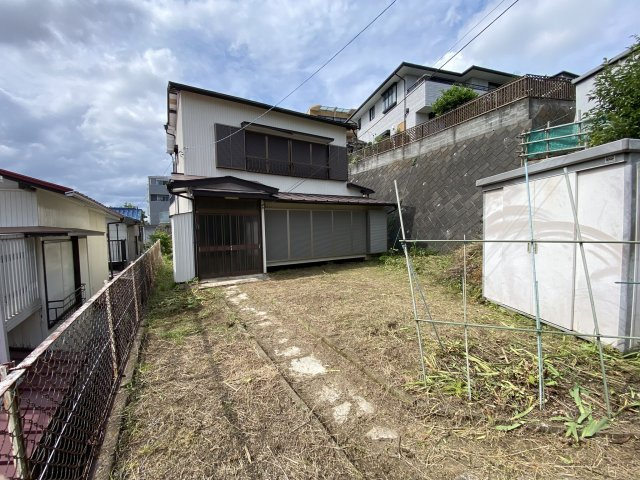 【 売主 】横浜市港南区港南6丁目　戸建の外観