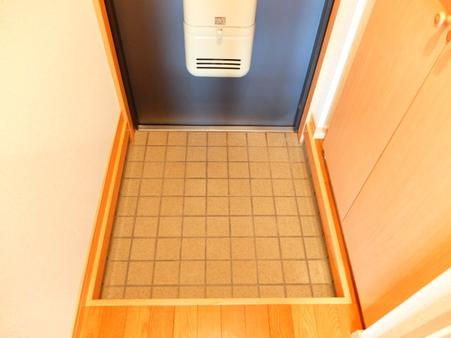 アメニティー青垣の玄関|十分なスペースの玄関です☆彡