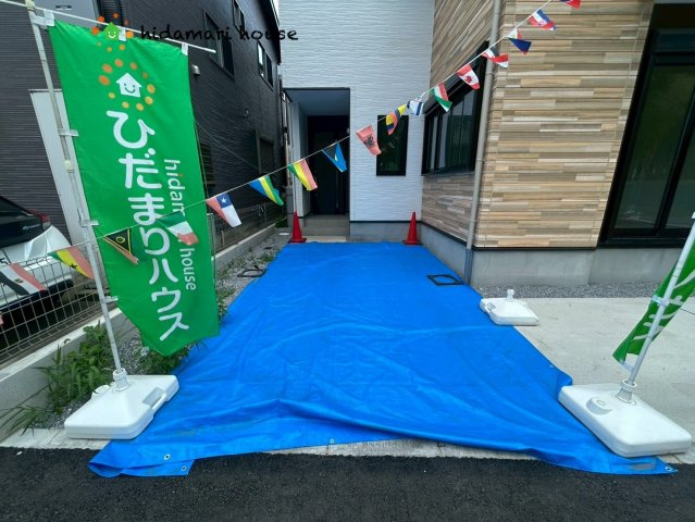 見沼区蓮沼6期　新築戸建　Grace01の駐車場