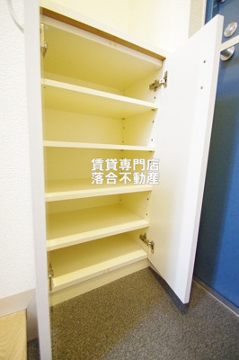 【収納】 | PRO DE FONTE （プロ・デ・フォンテ） | シューズ収納