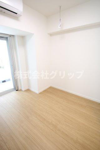 ルフレプレミアム横浜リーヴァの洋室