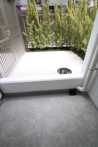 ルフレプレミアム横浜リーヴァのバルコニー