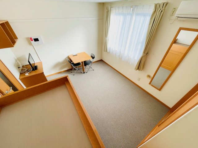 レオパレスエスポワールＵの居間・リビング