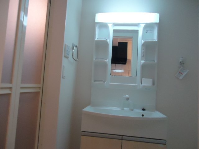 サンステイトゆめみ野の独立洗面台|洗髪洗面化粧台