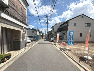 【前面道路含む現地写真】 | 上京区三助町　建築条件なし | 幅員約4.2ｍ×間口約7.9ｍ◆駐車2台可能なプランご用意しております♪