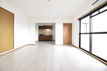 【居間・リビング】 | エスポアール樹 | 2LDK