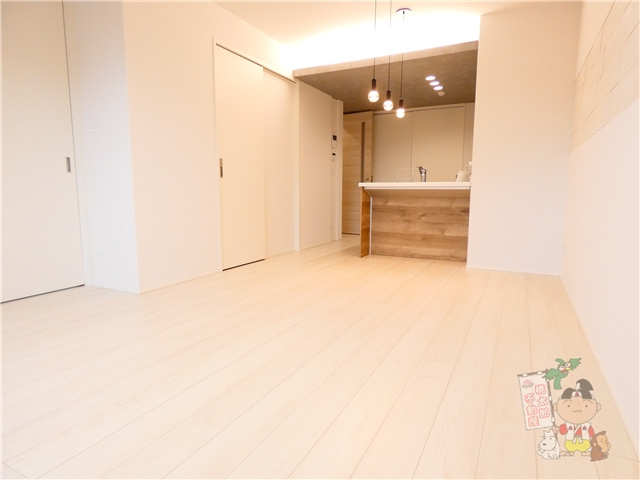 ラ・パルテール旭川　１１番館の居間・リビング