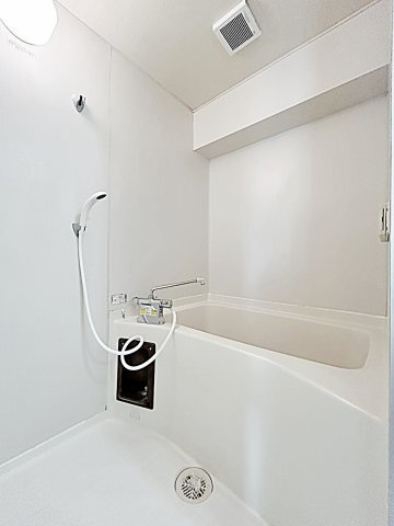名古屋市千種区今池南の賃貸マンションの浴室