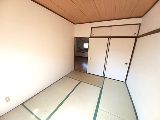 川口市宮町の賃貸マンションの和室