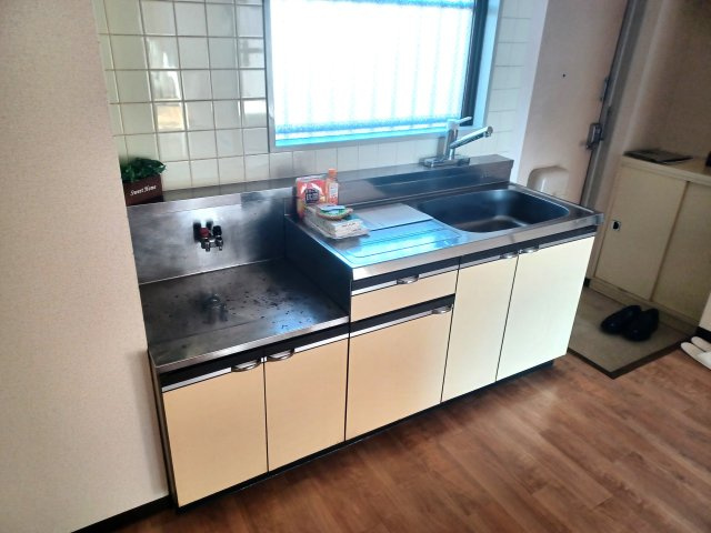 川口市宮町の賃貸マンションのキッチン
