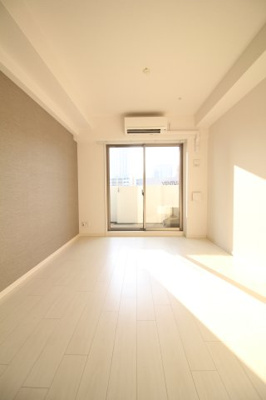 【居間・リビング】 | ラブ神戸三宮