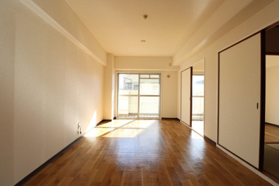 【居間・リビング】 | 緑橋グリーンハイツ