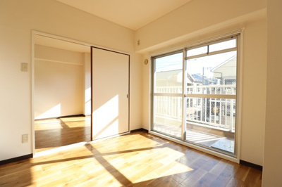 【洋室】 | 緑橋グリーンハイツ