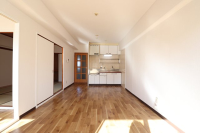 【居間・リビング】 | 緑橋グリーンハイツ