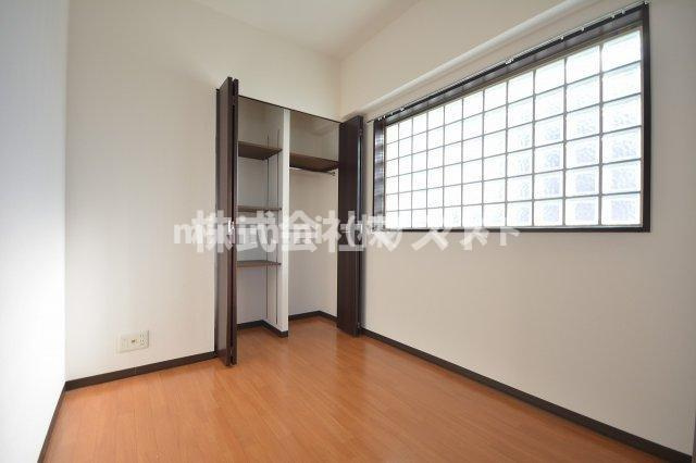 フレンシアノイエ難波南（旧グランシス難波南）の収納