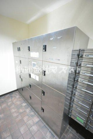 フレンシアノイエ難波南（旧グランシス難波南）のロビー