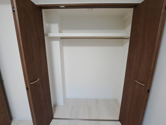 ＧＲＯＯＶＥ上甲子園レジデンスの収納