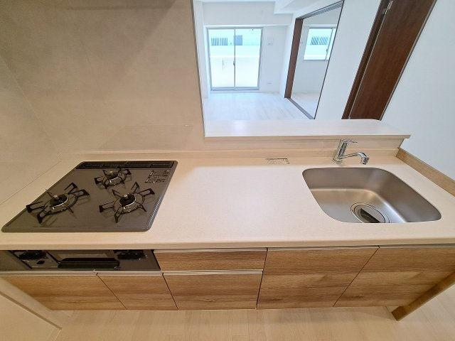 ＧＲＯＯＶＥ上甲子園レジデンスのキッチン