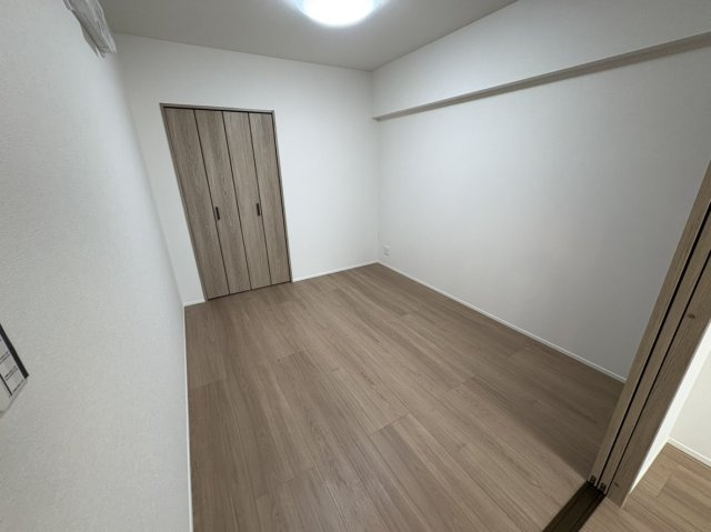 【洋室】グローリアスハイツ春日井 