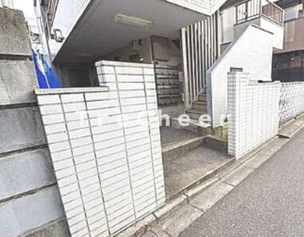 メゾン成増のエントランス