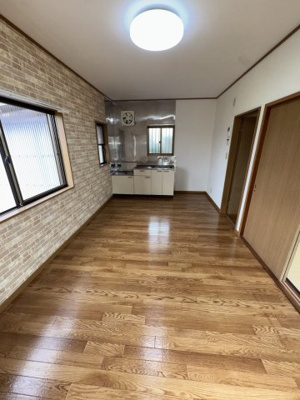 【居間・リビング】 | 富津市上飯野中古戸建