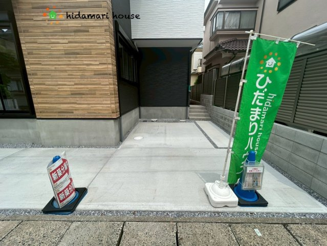 見沼区深作3期　新築戸建　Grace01の駐車場