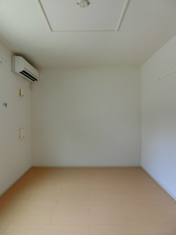 ル・サンⅡの洋室