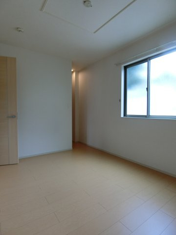 ル・サンⅡの洋室