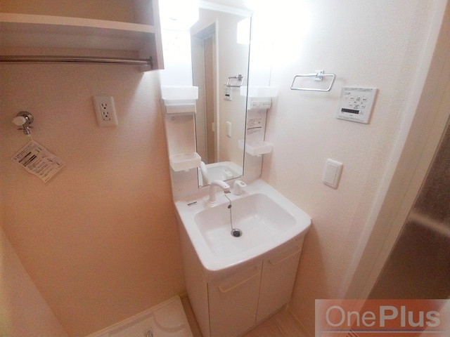 サニーシティーの洗面所