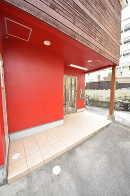 【エントランス】 | サンビルダー王子ウエスト