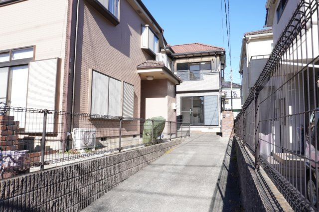 越谷市大字大泊 中古戸建の外観