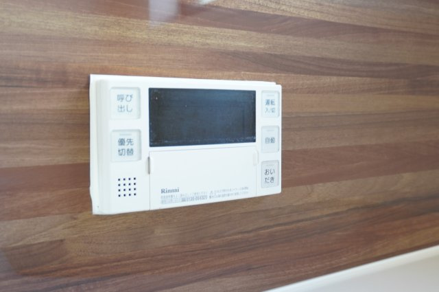 越谷市大字大泊 中古戸建の浴室