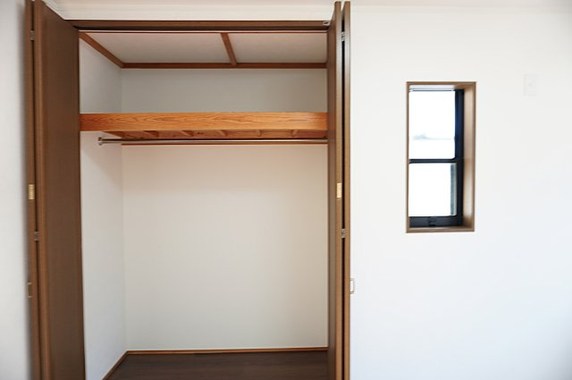 越谷市大字大泊 中古戸建の収納