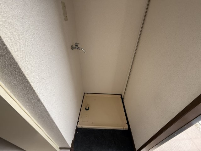 【設備】 | エスペーロ甲東1 | 洗濯機置場