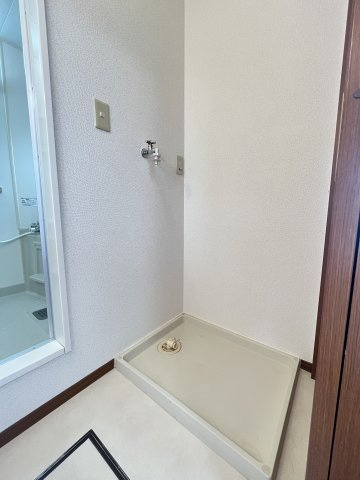 アイリスガーデン菰池 B棟の内装